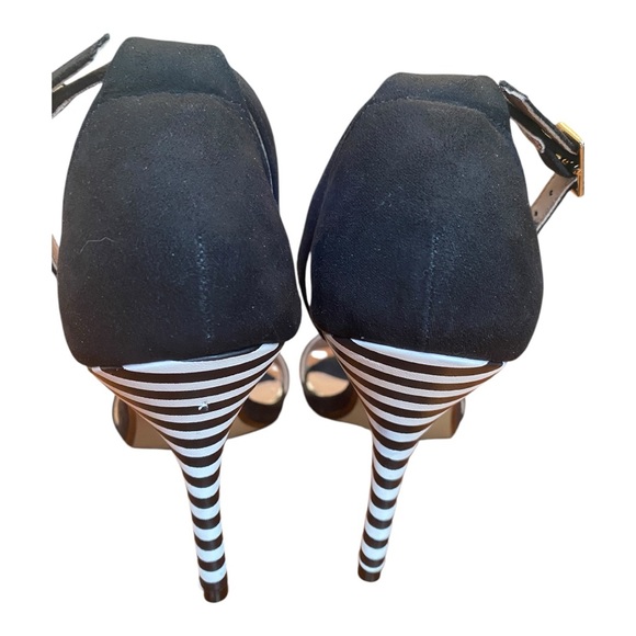 Betsey Johnson Fluer Dress high heel flowery Sandals size 9. Unique - Picture 11 of 11